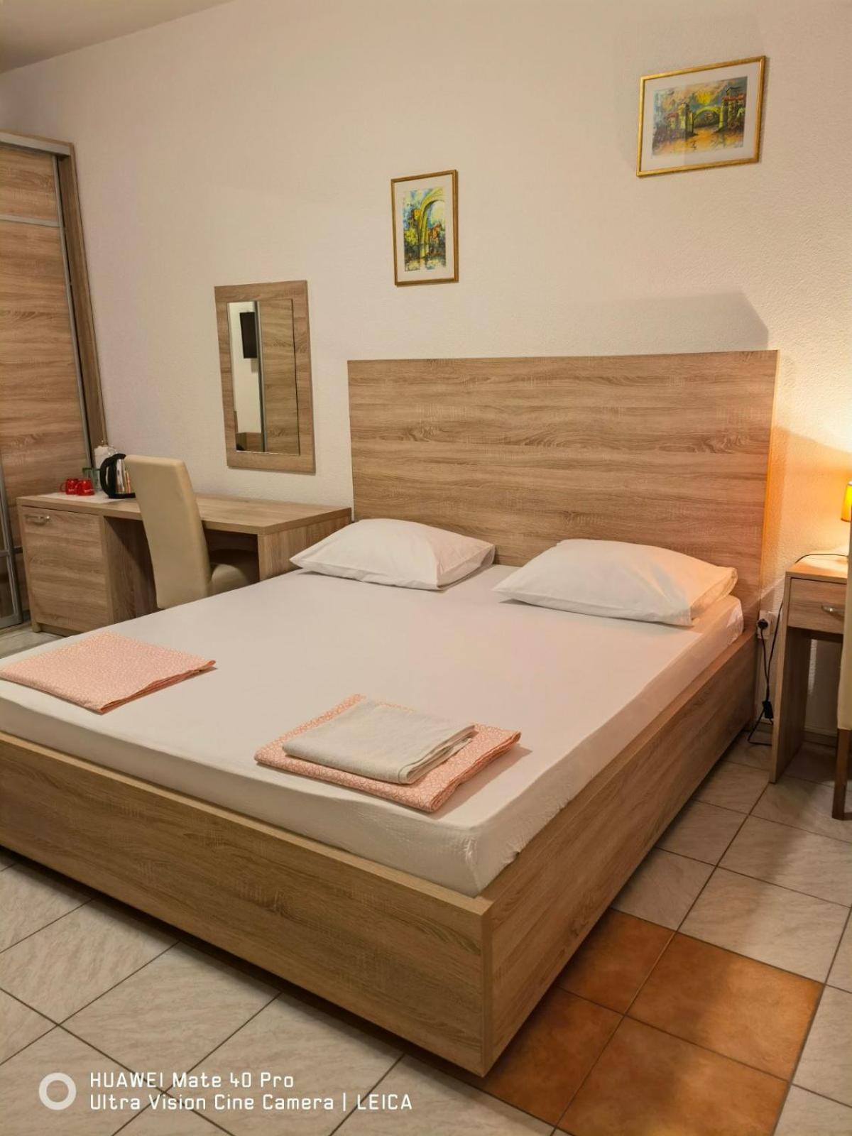 Lovely Bosnian Home Mostar Esterno foto